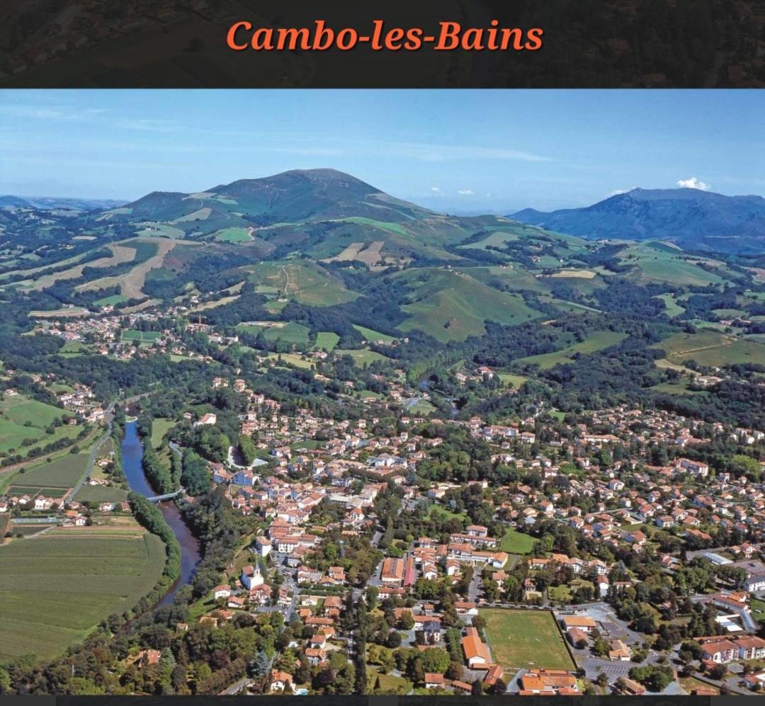 Superbe Appart Avec Jardin Et Piscine Cambo-les-Bains Eksteriør bilde